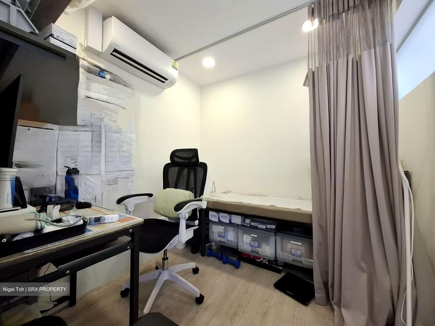Grandeur Park Residences (D16), Retail #567542641